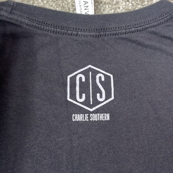 Charlie Southern graphic tee - Picture 3 of 3